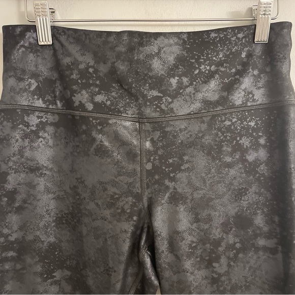 Athleta Elation Misty Lace Grey Black Metallic Tight Leggings - Picture 5 of 5